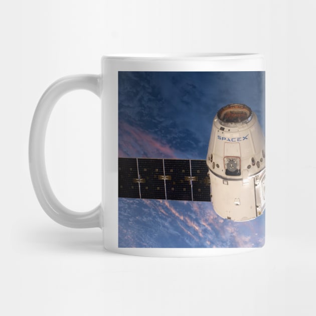 SpaceX Dragon capsule at the ISS, 2014 (C022/8058) by SciencePhoto